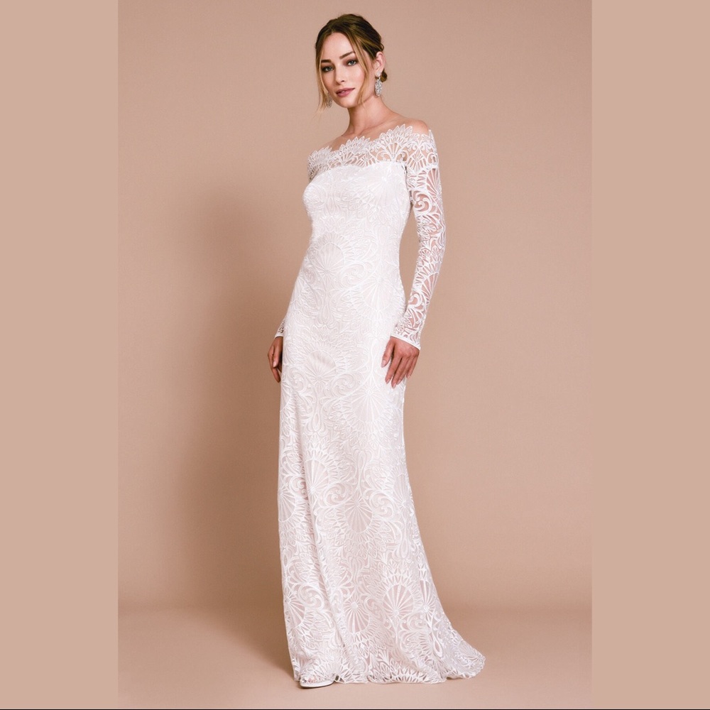 TADASHI SHOJI - JAME TULLE BOAT NECK GOWN
